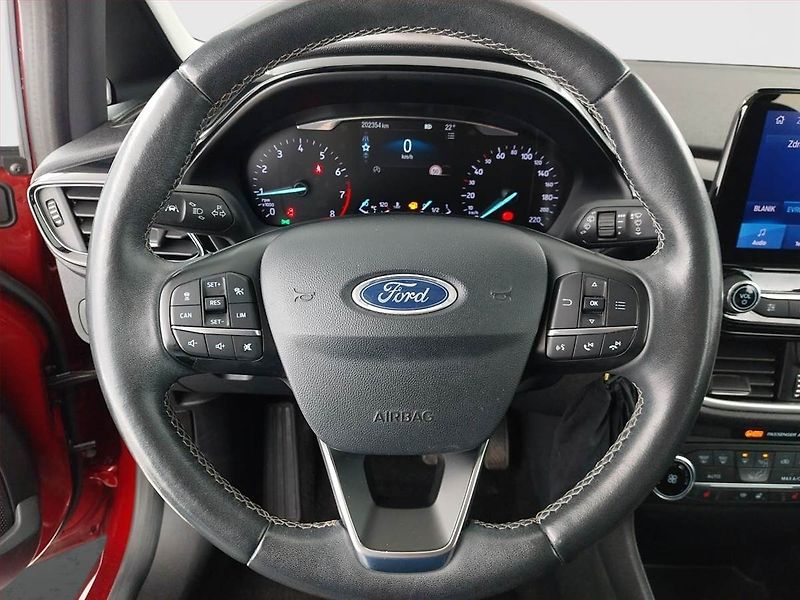 Ford Fiesta (2020) 1.0 EcoBoost, Navi, Xenony - fotka 16 z 20