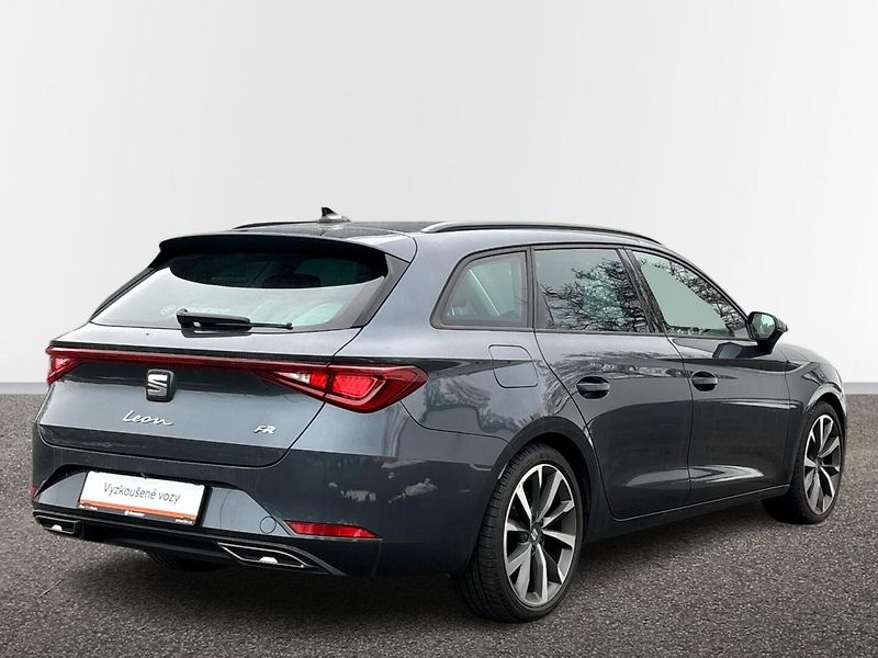 Seat Leon FR DSG - fotka 2 z 25