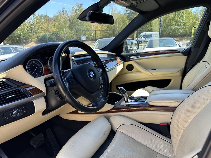 BMW X6 (2012) BMW X6 2012 - fotka 9 z 18
