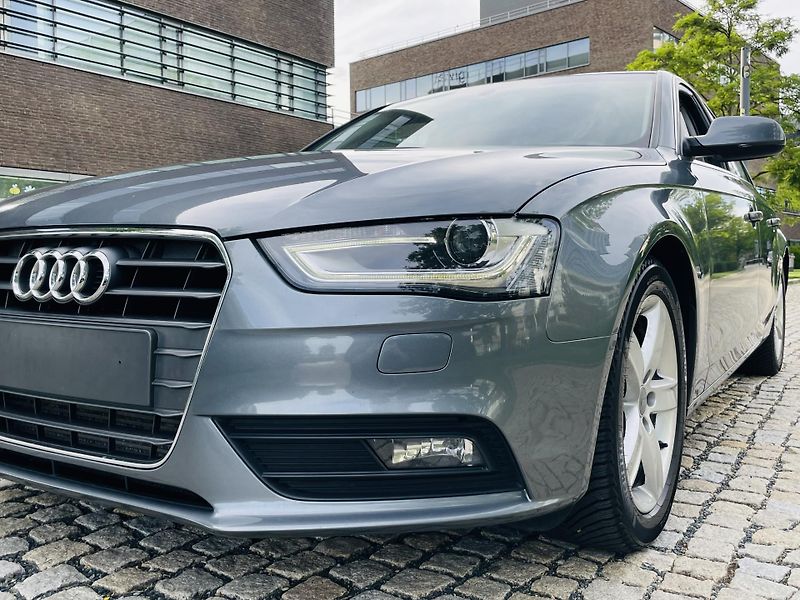Audi A4 3.0TDI QUATTRO VÝHŘEV SERVISKA - fotka 40 z 41