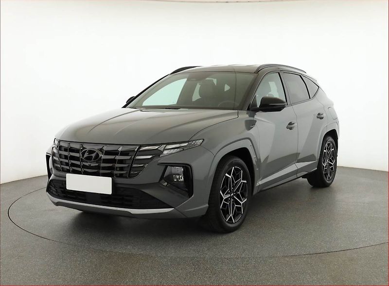 Hyundai Tucson (2022) 1.6 T-GDI - fotka 2 z 21