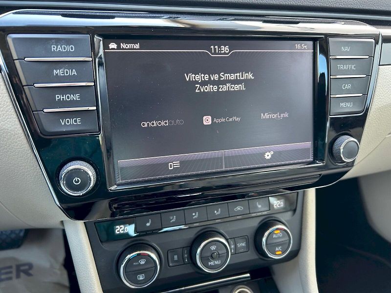 Škoda Superb (2016) Laurin & Klement 2.0 TDI 140kW - fotka 21 z 35