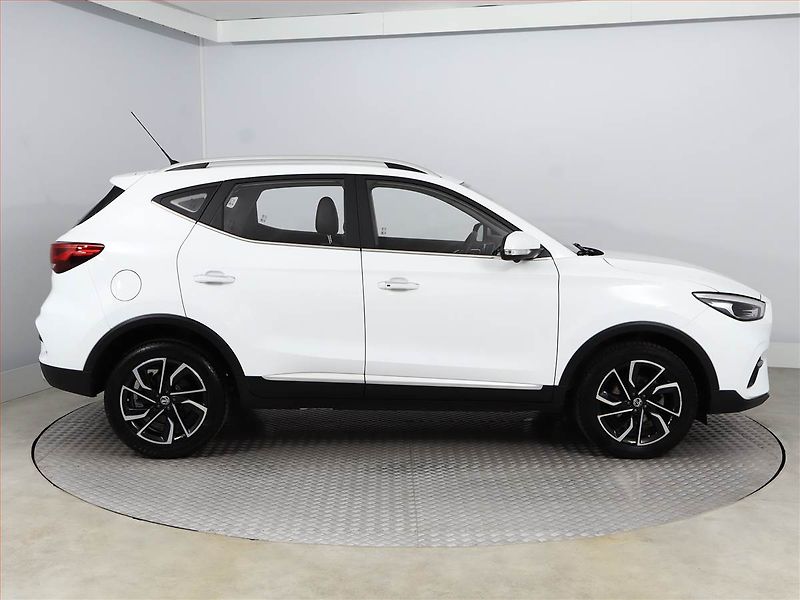 MG ZS (2024) Exclusive 1.0 Turbo, EXCLUSIVE - fotka 6 z 20