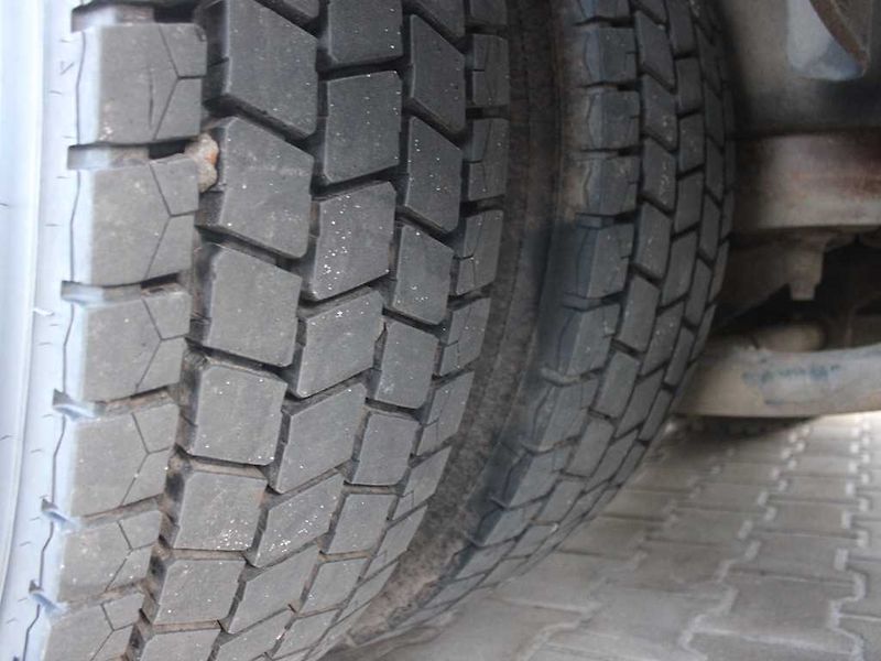DAF XF 460, EURO 6, 8X2, 2X ZVEDACÍ N - fotka 32 z 32