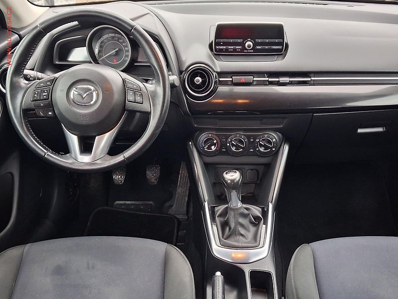 Mazda 2 (2015) 1.5 i, 2.maj,ČR, AC - fotka 8 z 18