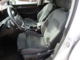 Volkswagen Golf (2022) 1.5TSi, 1.maj,ČR, LED, navi - náhled 9