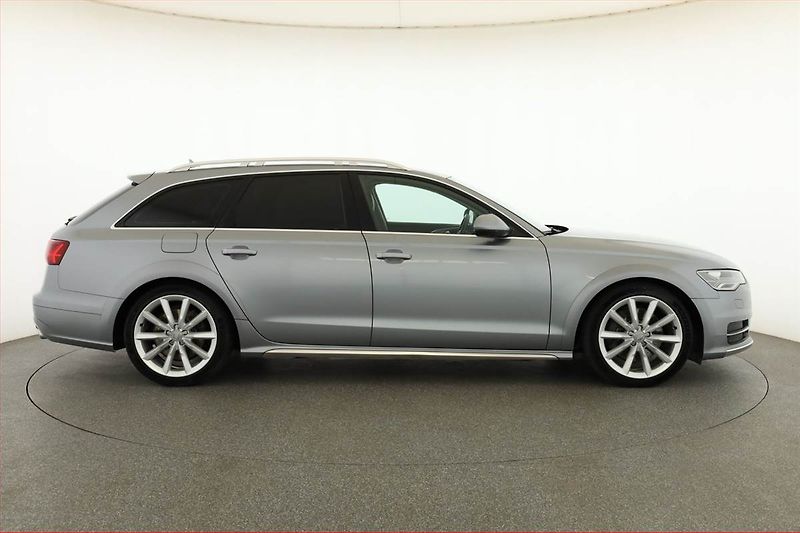Audi A6 Allroad (2017) 3.0 TDI - fotka 6 z 15