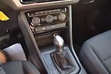 Volkswagen Touran (2018) 1.4TSI 110kw CLBMT 7MÍST LED  - náhled 25