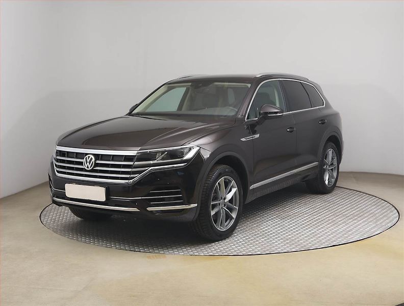 Volkswagen Touareg (2019) 3.0 TDI - fotka 2 z 24