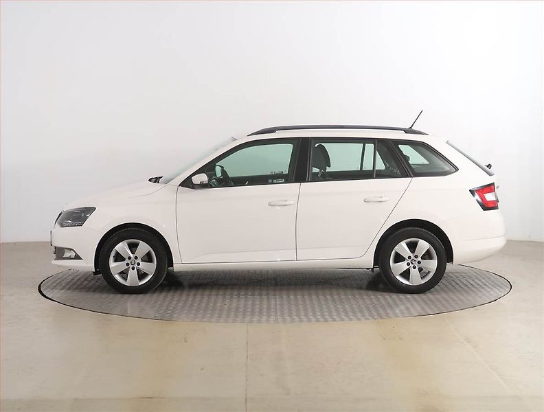 Škoda Fabia (2016) 1.4 TDI, Serv.kniha, Tempomat - fotka 3 z 16