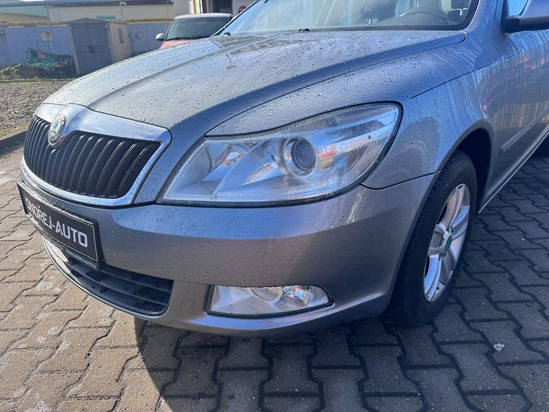 Škoda Octavia (2012) 1,6 TDI 77KW TAŽNÉ SK FACELIFT - fotka 10 z 49