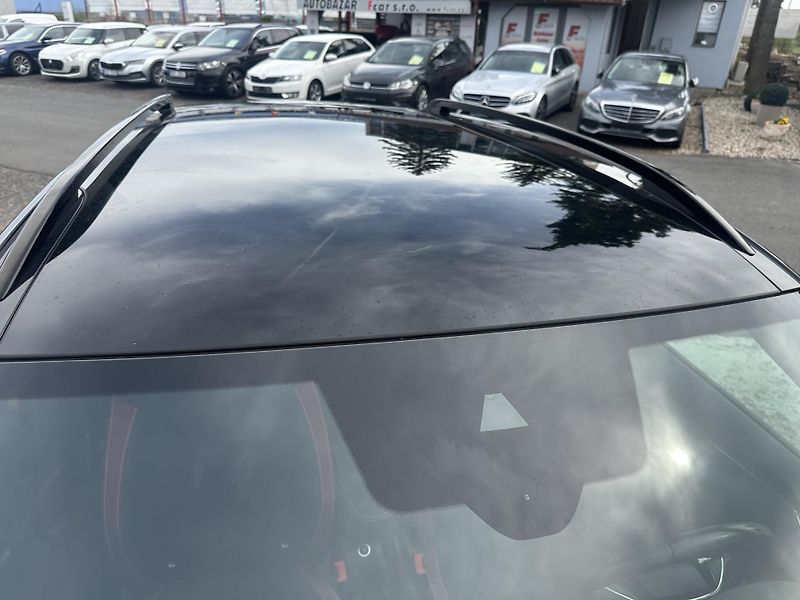 Škoda Kamiq (2023) 1.5 TSI Monte Carlo - fotka 34 z 34