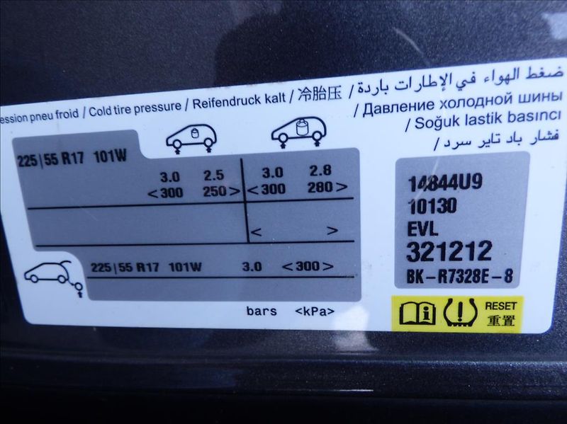 Toyota ProAce 2,0 130kw,automat  Family Comf - fotka 50 z 54