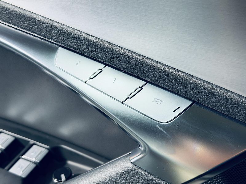 Audi A6 (2024) 50TDI*SOFT*NEZ.TOP*4.R.ZÁRUKA - fotka 14 z 38