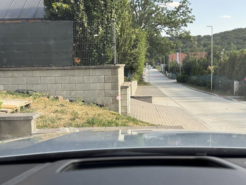 Audi Q8 55 TFSi 1.maj ČR DPH S-line - fotka 24 z 24