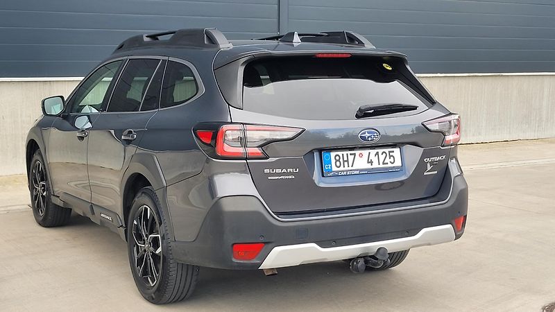 Subaru Outback 2,5i LPG 2035 - fotka 10 z 25