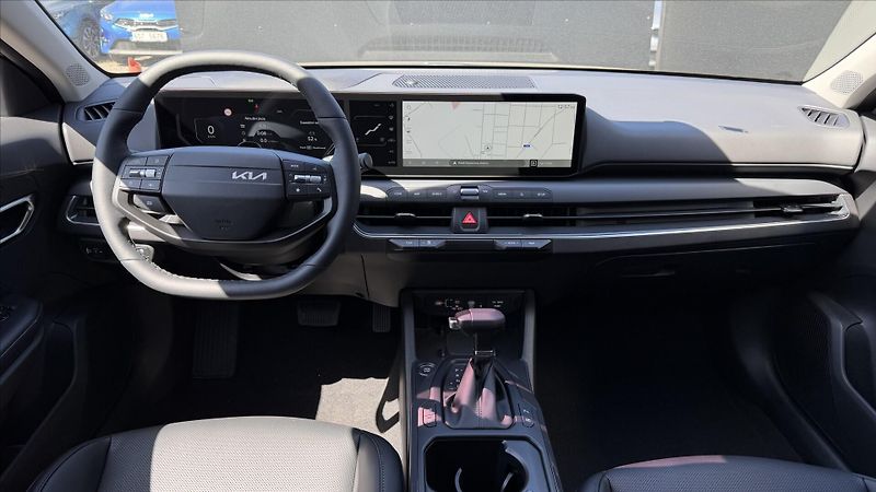 Kia K4 (2026) 1,6 T-GDi DCT TOP, 17, el.5.dv - fotka 6 z 11