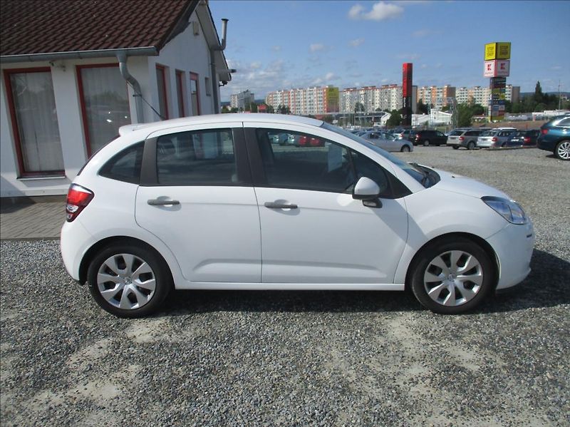 Citroën C3 1,2 VTi,klima,serv.kn.CZ - fotka 4 z 25