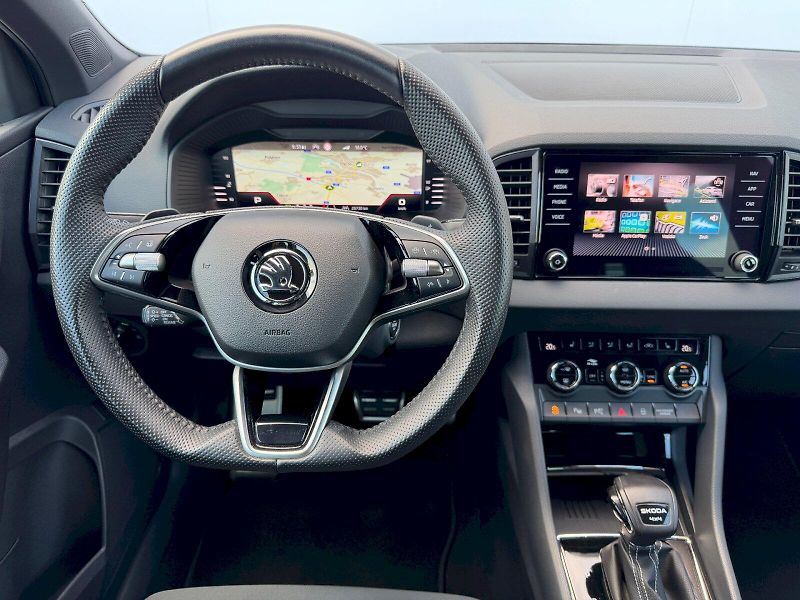 Škoda Karoq (2024) 2.0 TDI 110kW 4x4 SportLine DS - fotka 7 z 35