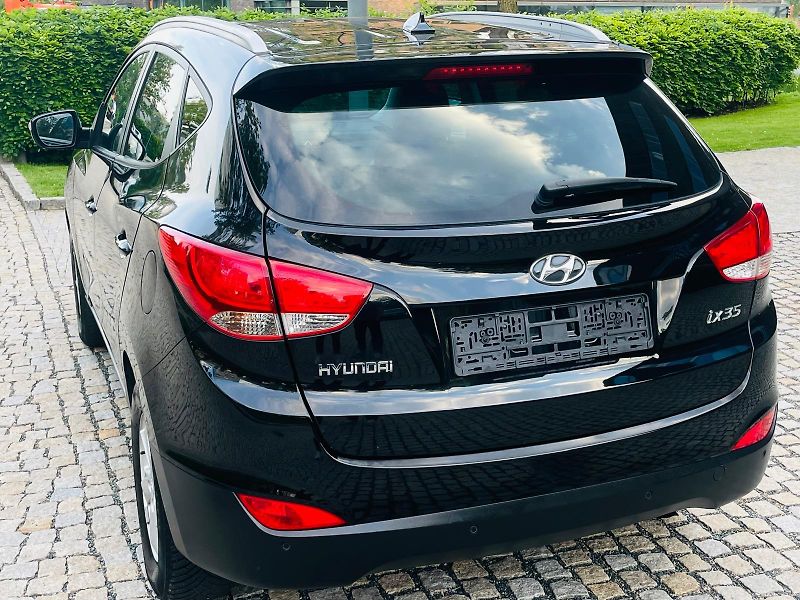 Hyundai ix35 2.0i AUTOMAT VYHŘEV SERVISKA  - fotka 15 z 48