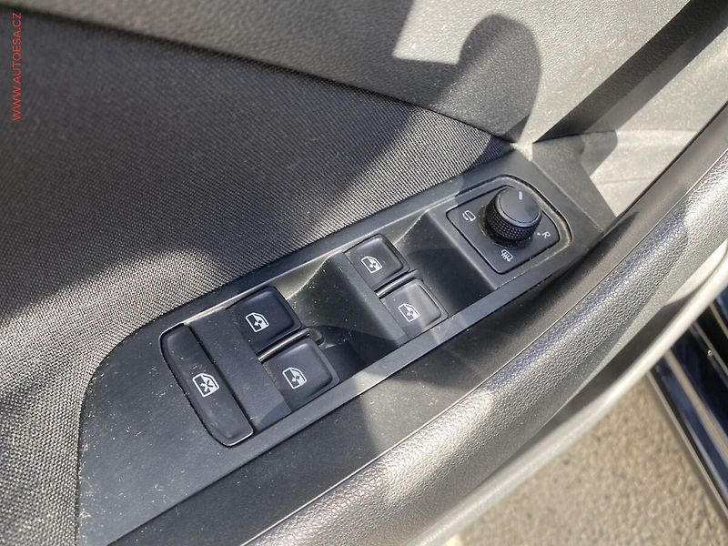 Škoda Scala (2022) 1.5 TSi, Style, DSG, navi - fotka 13 z 19