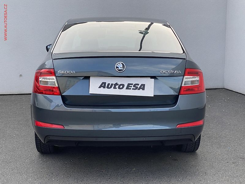 Škoda Octavia (2016) 1.8TSi, ČR, L&K, xenon, navi - fotka 5 z 17