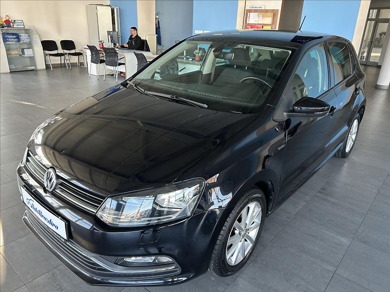 Volkswagen Polo 1,2   TSI,LOUNGE,2.MAJ,SERVISK - fotka 3 z 25