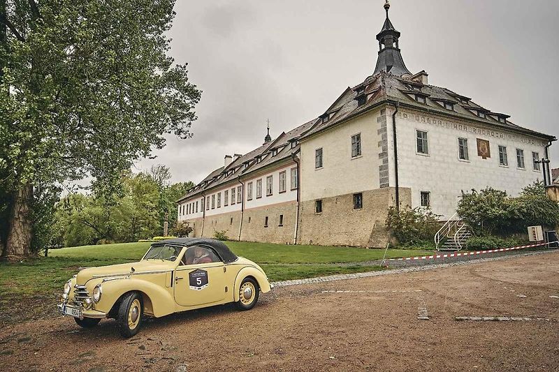 Mokro, zima a náročné silnice. Takový byl letošní ročník setinové rally 7 Castles Trial