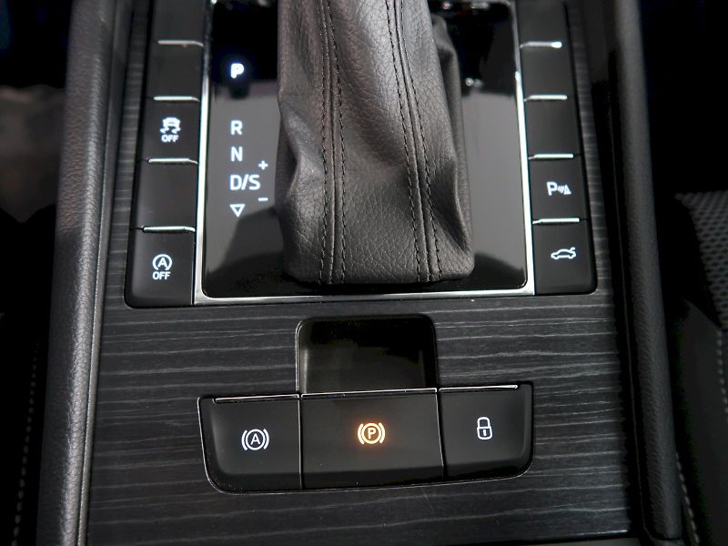 Škoda Superb (2021) STYLE 2.0TDI 147KW 4x4 DSG LED - fotka 29 z 36