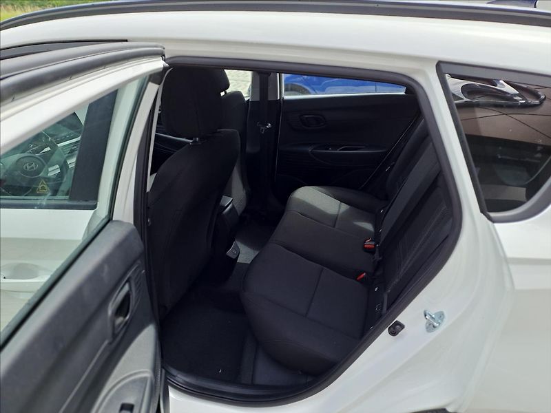 Hyundai Bayon (2026) 1,0   1,0 T-GDI MT WAVE NEOBJ - fotka 6 z 11