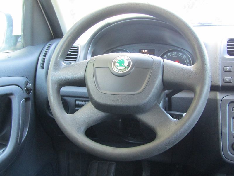 Škoda Roomster (2012) 1.6 TDI 66kW - fotka 16 z 37