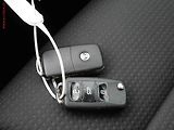 Volkswagen Golf (2011) 1.6 TDi, DSG, navi, park - náhled 20