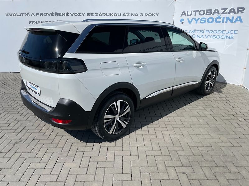 Peugeot 5008 (2021) 1.5HDi Allure! EAT8! ČR+1.maj! - fotka 4 z 39
