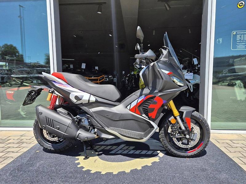 Aprilia (2026) SR GT 400 RALLY REPLICA - SKLA - fotka 4 z 46