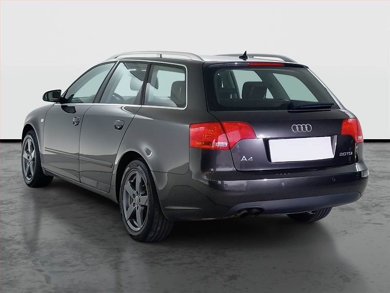Audi A4 (2006) 2.0 TDI, Eko.zaplacen, po STK - fotka 4 z 17