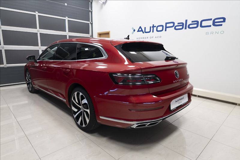 Volkswagen Arteon 2,0 TDI DSG R-LINE 1. MAJ ČR - fotka 6 z 36
