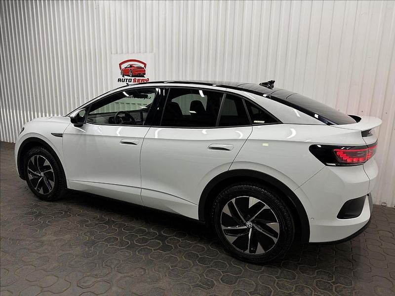 Volkswagen ID.5 150kW PRO PERF. PANO TČ MATRIX - fotka 5 z 46