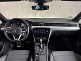 Volkswagen Passat 2,0 TDi  DSG R-Line LED Assist - náhled 17