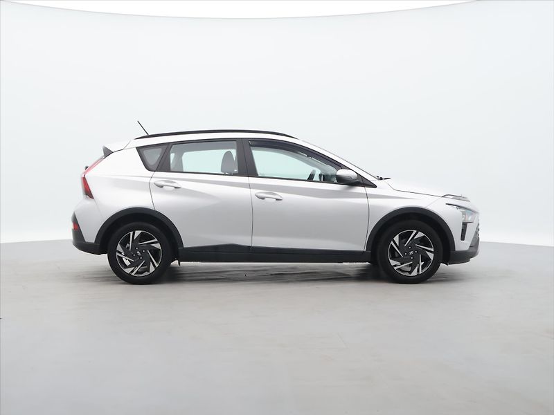 Hyundai Bayon 1,2 i 62kW Comfort CZ - fotka 8 z 32