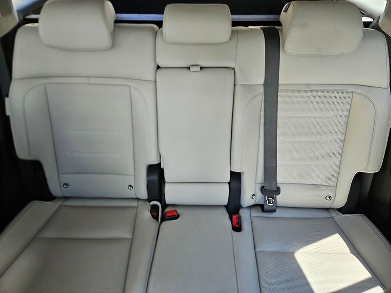 Hyundai Santa Fe 1.6 T-GDi PHEV 4X4 A/T, Style - fotka 39 z 52