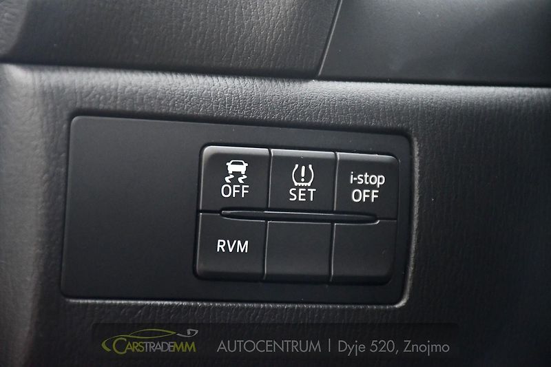 Mazda 3 2,0 SkyActiv Revolution 2xkola - fotka 23 z 49