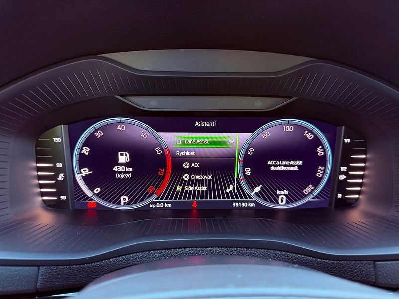 Škoda Karoq 1.5 TSi DSG Style, ČR, 1.Maj - fotka 21 z 34