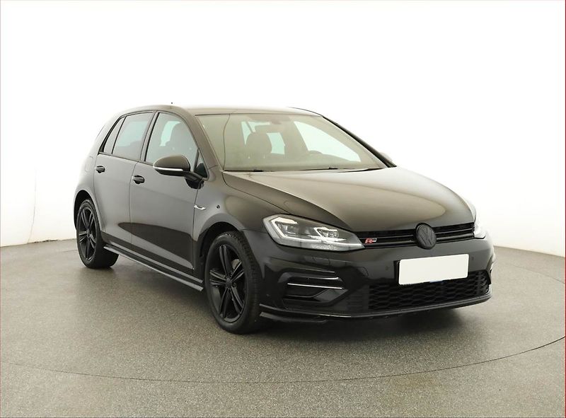 Volkswagen Golf (2017) R-Line 1.4 TSI, Automat - fotografie inzerátu