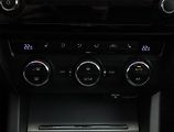 Škoda Octavia (2015) Ambition 2.0 TDI, Automat - náhled 12
