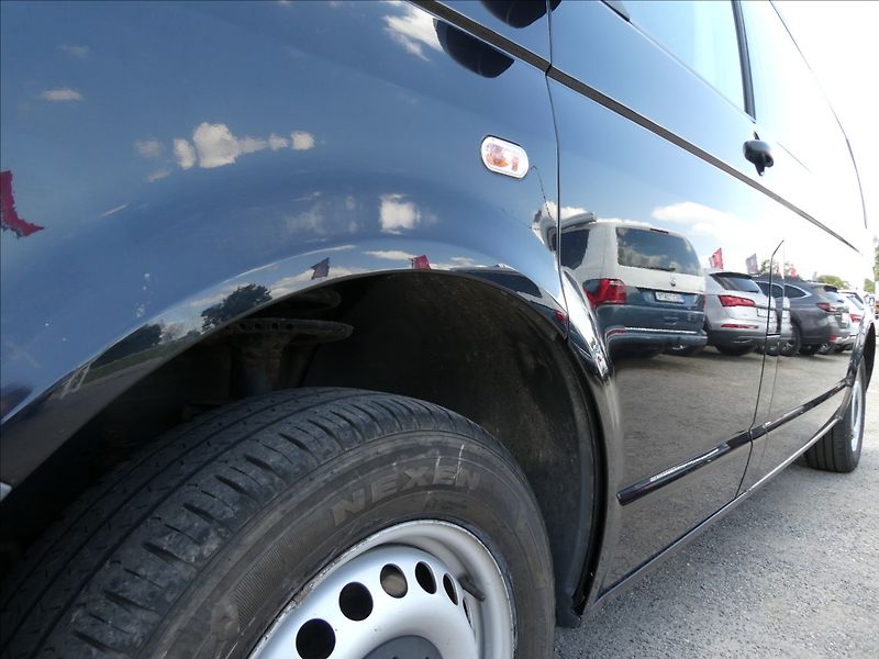 Volkswagen Transporter 2,0 TDi BUS 9.míst,klima,webas - fotka 13 z 46