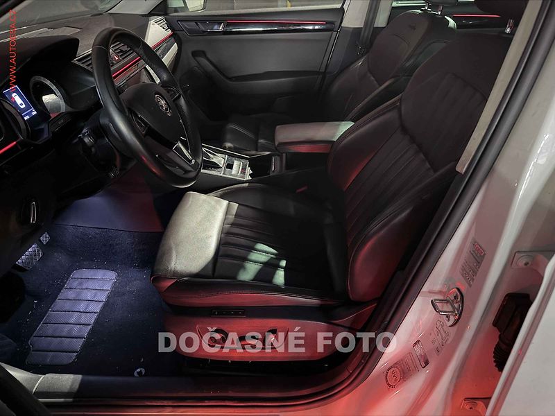 Škoda Superb (2017) 2.0TDi - fotka 3 z 3