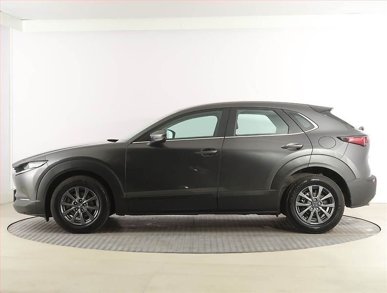 Mazda CX-30 (2022) Skyactiv-X 2.0 - fotka 3 z 22