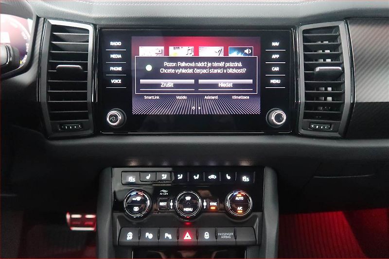 Škoda Kodiaq (2023) 2.0 TDI - fotka 12 z 20