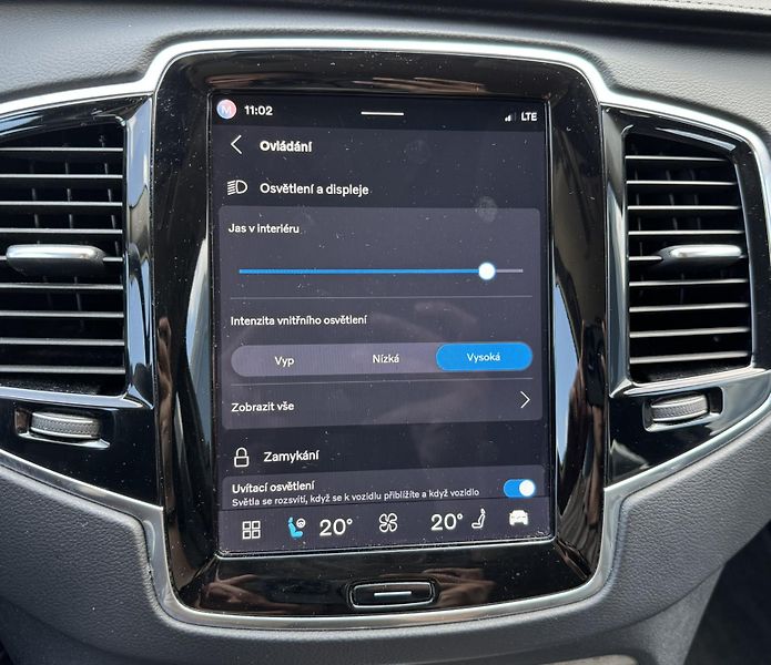 Volvo XC90 B5 (nafta) AWD VENTILACE +kola - fotka 41 z 50