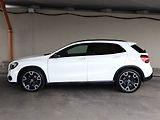 Mercedes-Benz GLA (2018) 220 4MATIC, 4X4, Automat - náhled 2